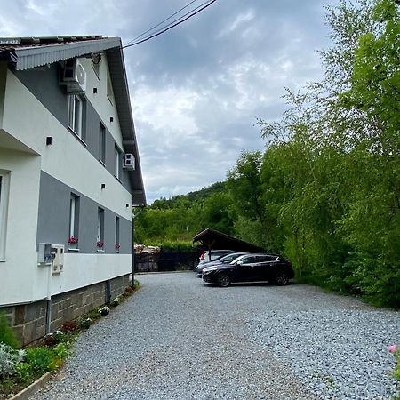 Pensiunea Sovirag Praid Exterior photo